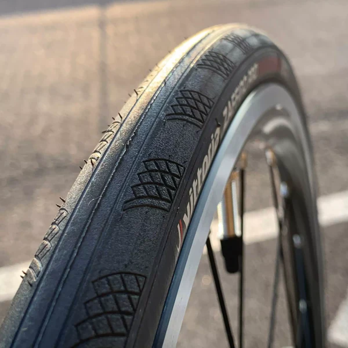 Copertone VITTORIA ZAFFIRO PRO V da corsa Tube Type 1C Fold full Black con Grafephe 2.0